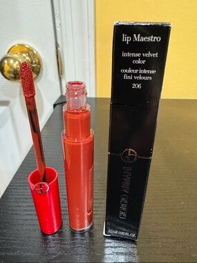 Giorgio Armani- intense velvet color. shade 206 cedar.